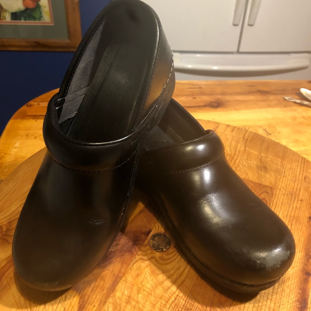 Dansko black size 38